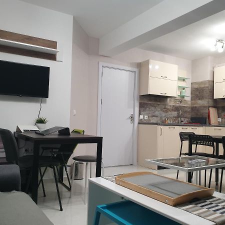 Two-Bedroom Apartment 5, 15 Tsani Ginchev, Varna, Bulgaria Exteriör bild