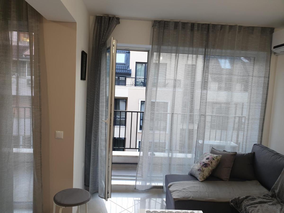 Two-Bedroom Apartment 5, 15 Tsani Ginchev, Varna, Bulgaria Exteriör bild