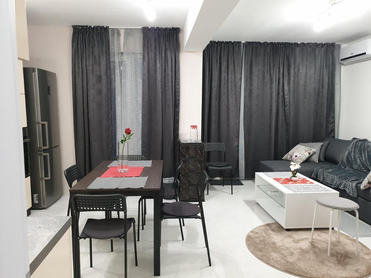 Two-Bedroom Apartment 5, 15 Tsani Ginchev, Varna, Bulgaria Exteriör bild
