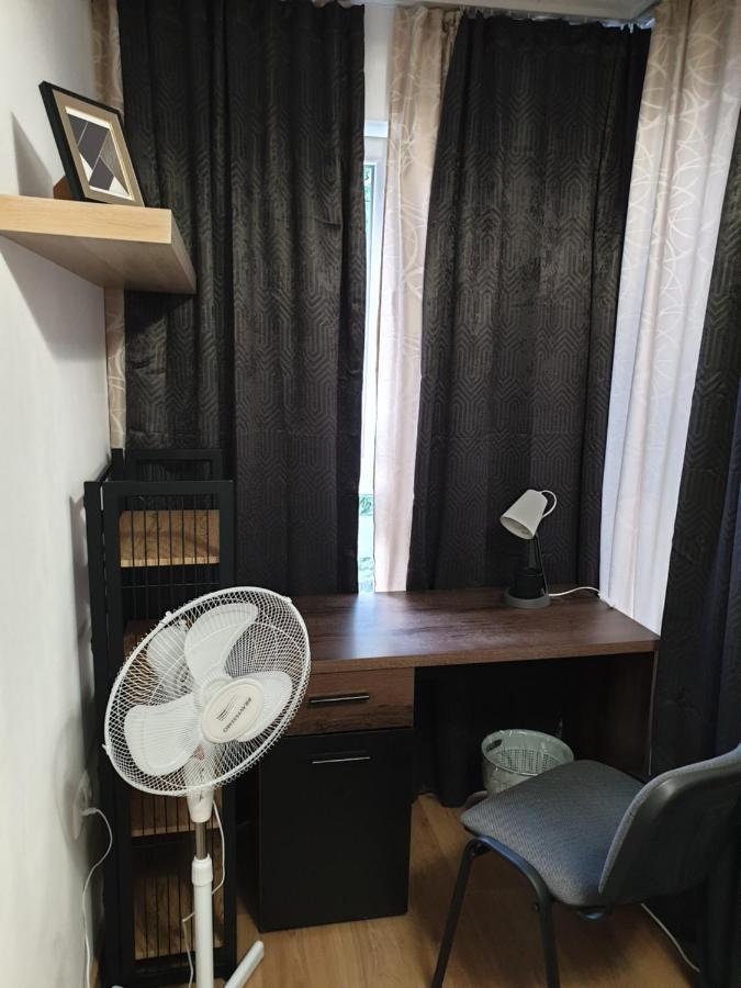 Two-Bedroom Apartment 5, 15 Tsani Ginchev, Varna, Bulgaria Exteriör bild
